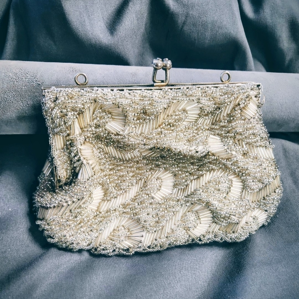 Walborg Silver Beaded Clutch